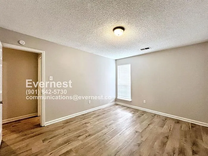 4508 Berrypick Ln S — Photo 14