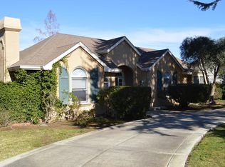 493 W Portola Ave, Los Altos, CA 94022