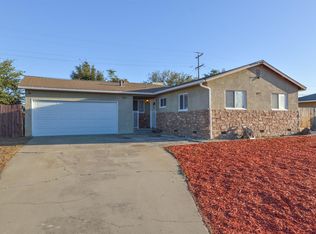 5688 E Ashlan Ave, Fresno, CA