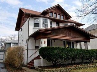 520 Carpenter Ave, Oak Park, IL 60304