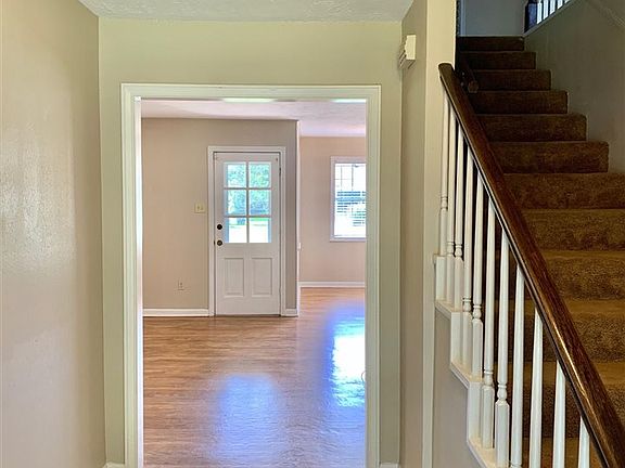 3rd image of 7785 Coburn Dr