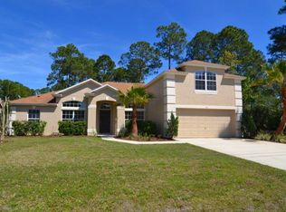 25 Rickenbacker Dr, Palm Coast, FL 32164