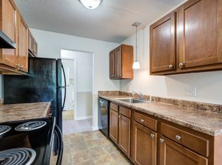 Parkway Manor Apartment Homes, Rochester, NY 14621