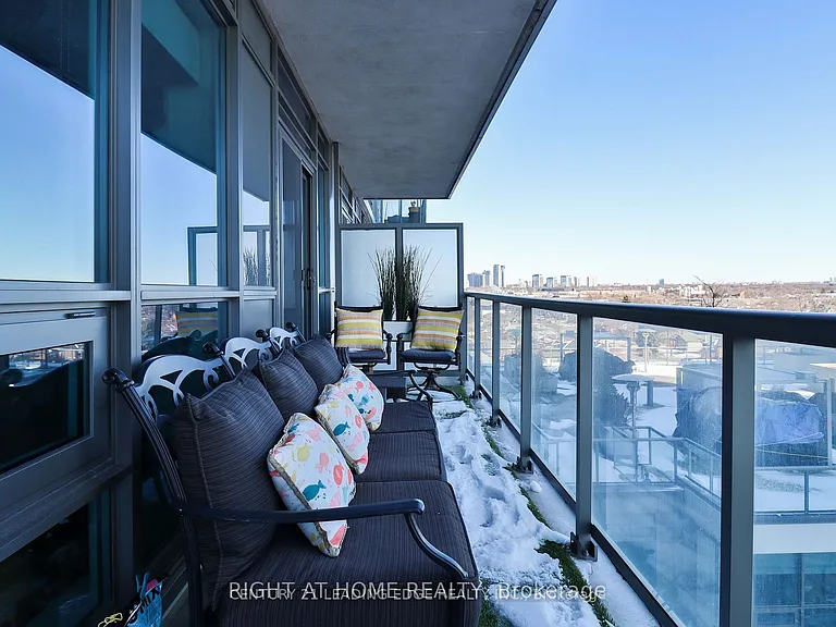 1185 The Queensway #702 — Photo 19