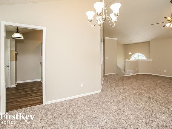 4th image of 40 Etowah Ln