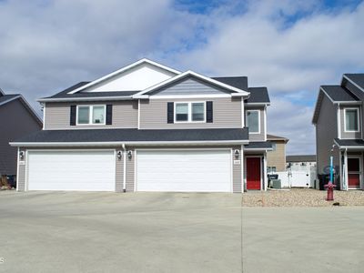 2601 Douglas Pl SE, Mandan, ND, 58554
