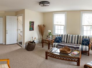 12 Mace Rd APT 1, Hampton, NH 03842