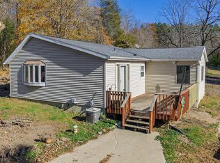 N7726 Wendlick Rd, Pardeeville, WI 53954