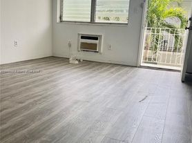 780 81st St, Miami Beach, FL