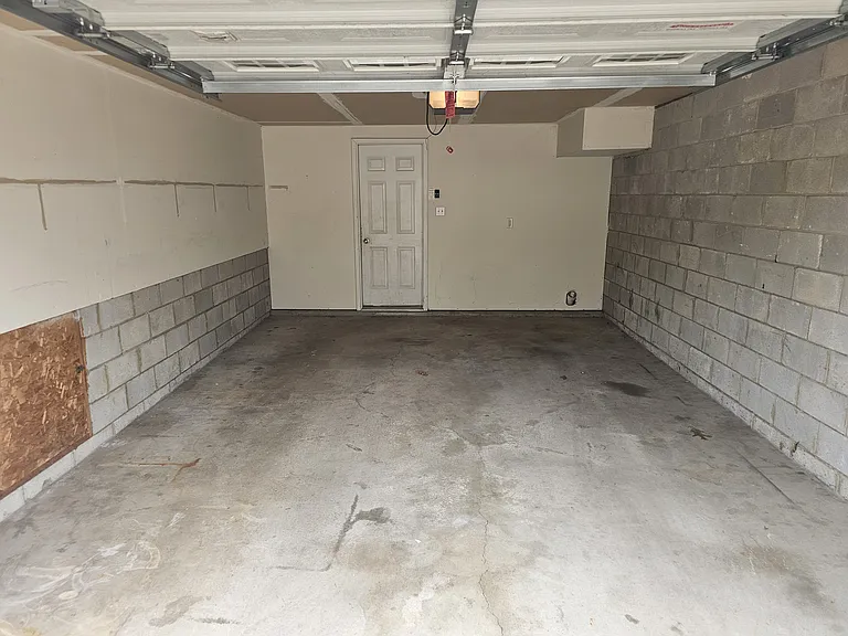 One car garage