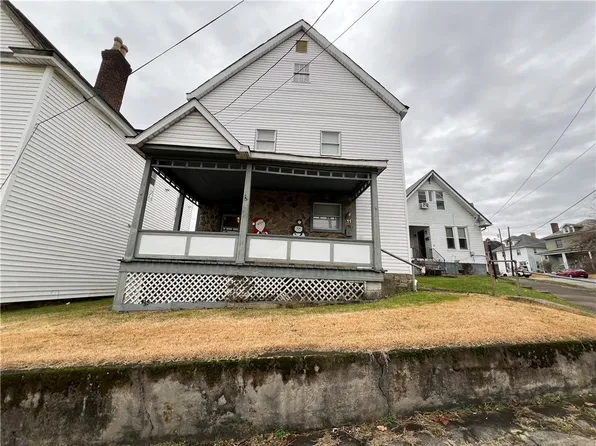 11 Nutt Ave, Uniontown, PA 15401