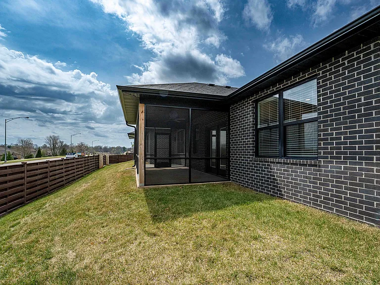 Villas at Anthony Park — Photo 38