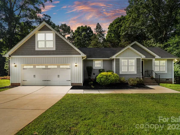 1774 Timmons Marie Ln, Lincolnton, NC 28092