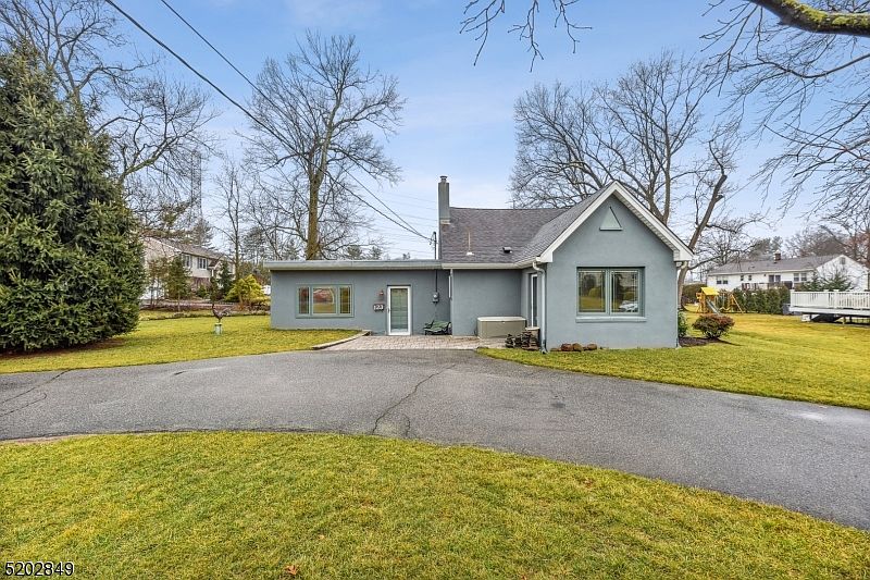 1st image of 123 McKinley Ave
