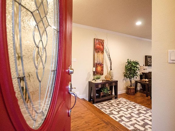 3rd image of 11942 Alta Sierra Dr