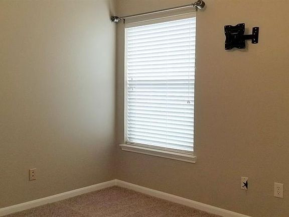 2nd image of 27026 Crown Rock Dr