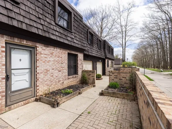 793 Tollis Pkwy, Broadview Heights, OH 44147