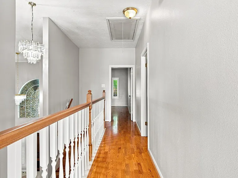 24622 Okehampton Dr — Photo 13