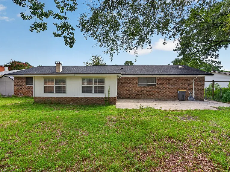 9954 Larkdale Ct — Photo 34