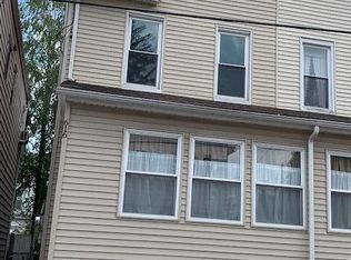 616 W 1st St, Hazleton, PA 18201