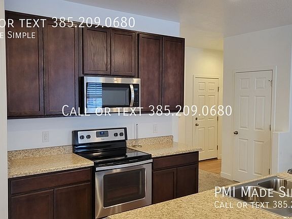 3rd image of 5068 W Blythswood Ln
