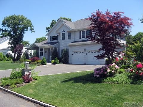 1st image of 7 Park View Ln