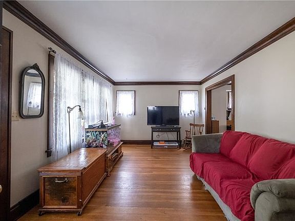 2nd image of 14615 Bayes Ave