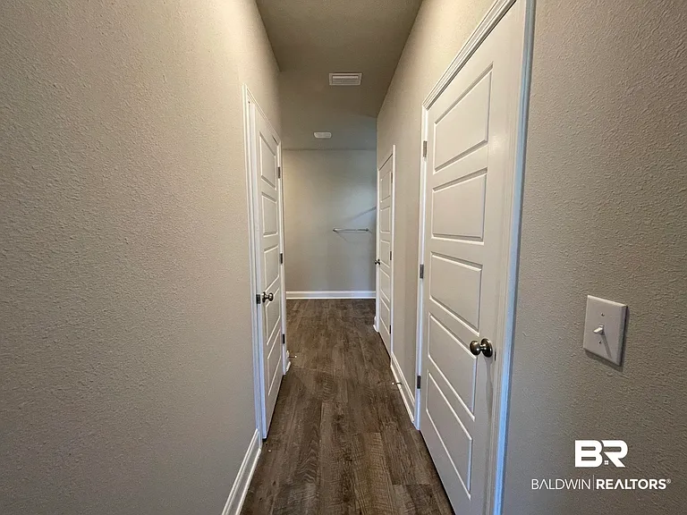 31560 Memphis Loop — Photo 6