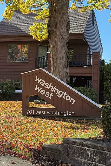 Washington West Apartments