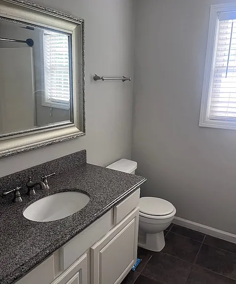 Eagle Dr — Photo 2