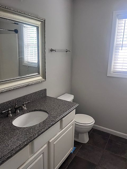 1st image of 1634 Eagle Dr #2