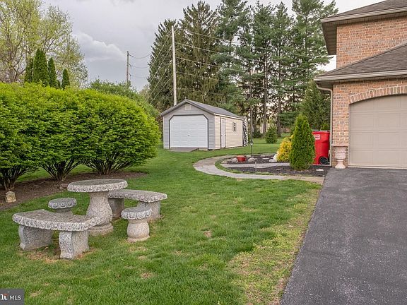 4th image of 536 Remington Dr