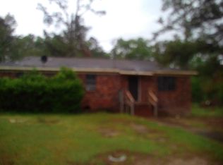 661 Lee Williams Dr, Pelham, GA 31779