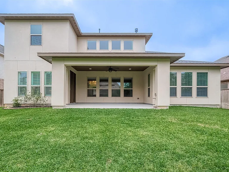 58 Canopy Green Dr — Photo 40