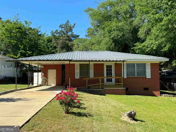 109 E Paulk Ave, Opp, AL 36467