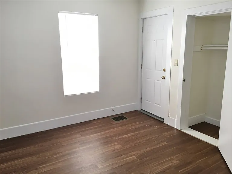 82 3rd St #1 — Photo 27