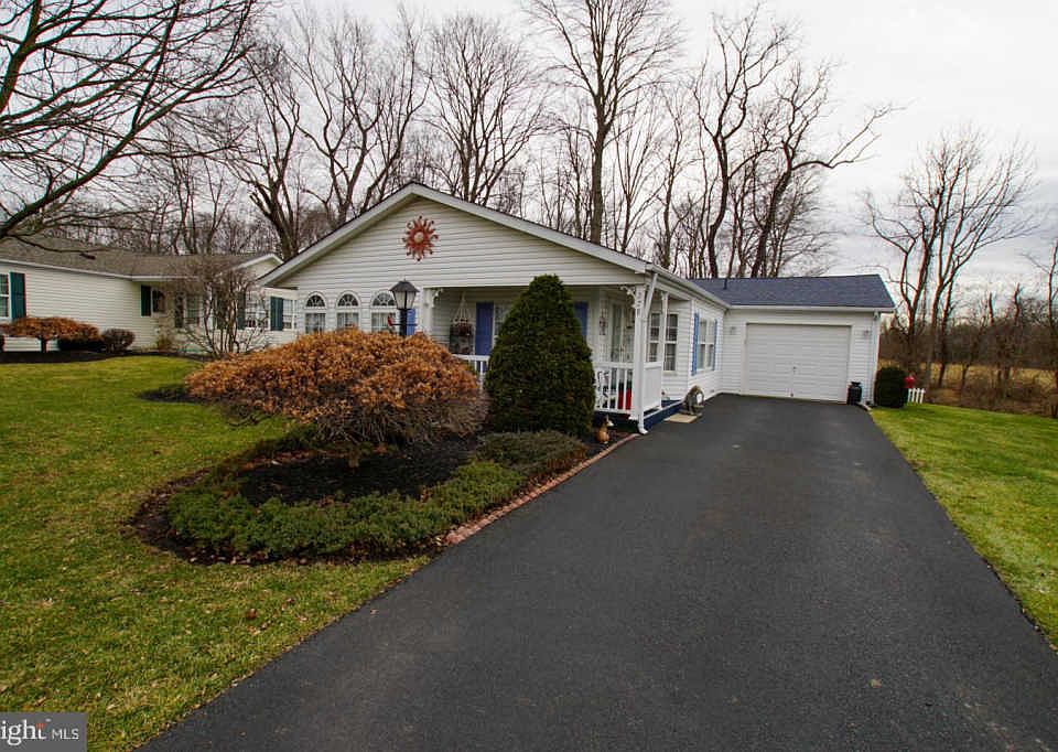1st image of 278 Countryside Cir