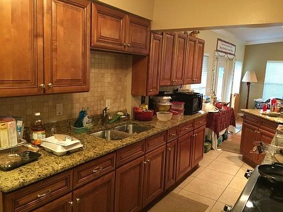 4th image of 206 Terry Ln