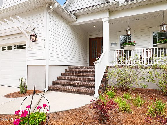4th image of 2712 Shady Pine Circle