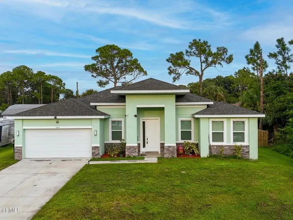 1865 Gallivan St NW, Palm Bay, FL 32907