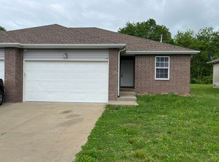 129 Bailey Cir #B, Rogersville, MO 65742