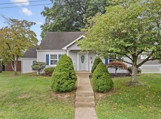 812 Jeanne Ave, Coraopolis, PA