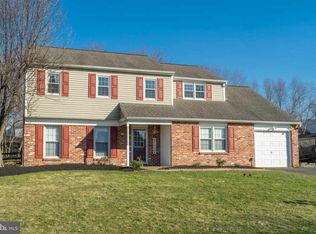 113 Village Green Ln, Dublin, PA 18917
