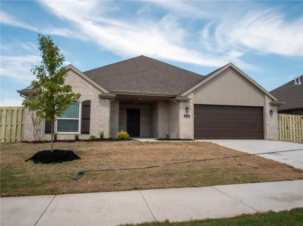 510 Lemon St, Lowell, AR 72745