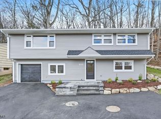 550 Ramapo Valley Rd, Oakland Boro, NJ 07436