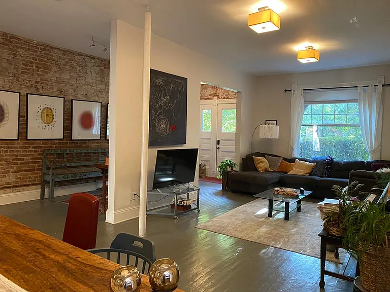 3014 N Wyandot St — Photo 8