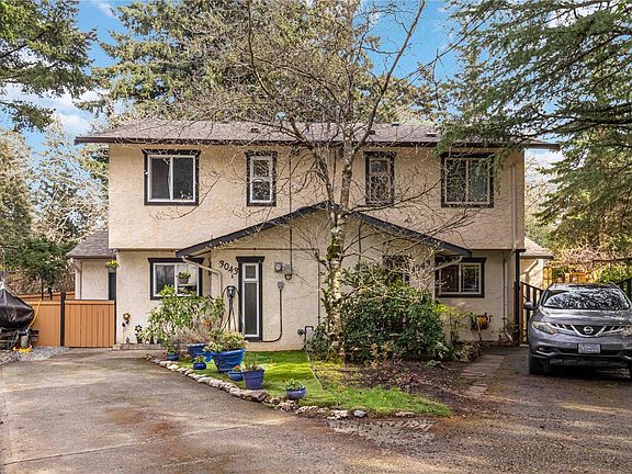 4th image of 3043 Pickford Rd #A