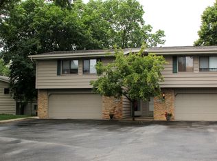 14244 Chestnut Dr, Eden Prairie, MN 55347