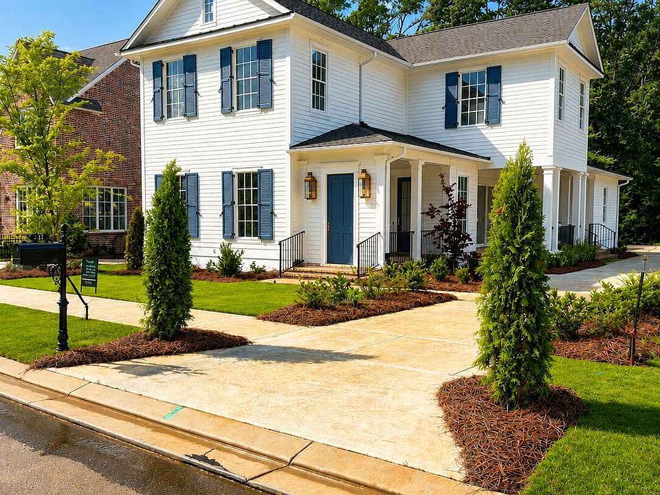 1st image of 117 Commonwealth Dr