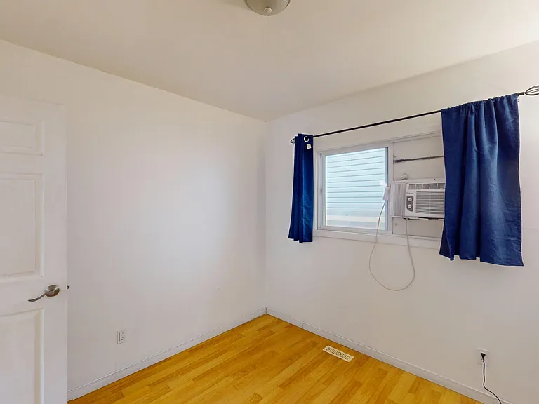 7226 Ogden Rd SE — Photo 13